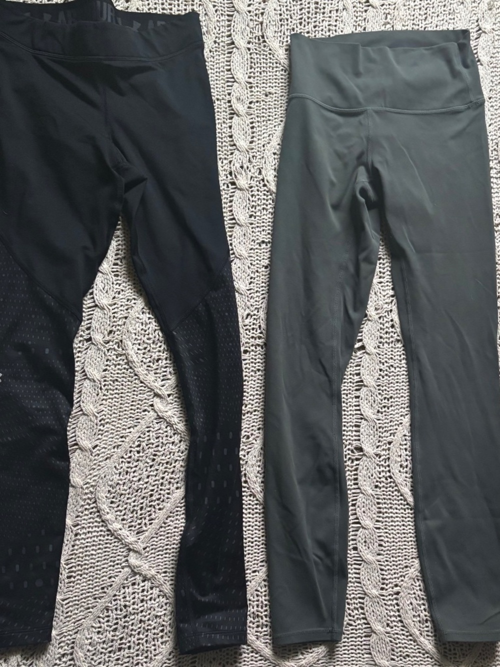 Bogo bundle lot! Highwaisted black & olive leggings stretchy under armour mono b